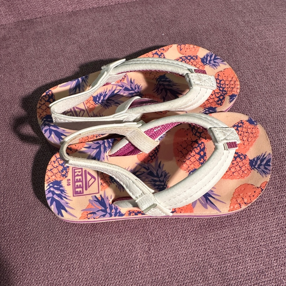 Reef baby flip flops